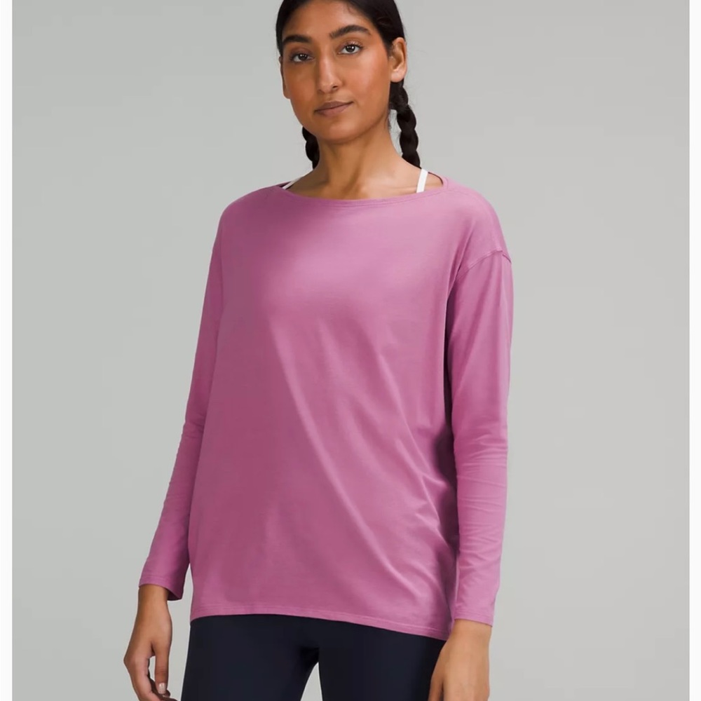 Lululemon Back in Action top 6